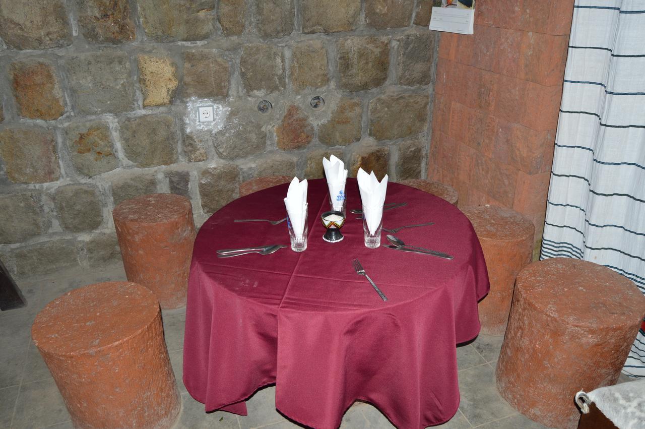 Zan-Seyoum Hotel Lalibela Bagian luar foto