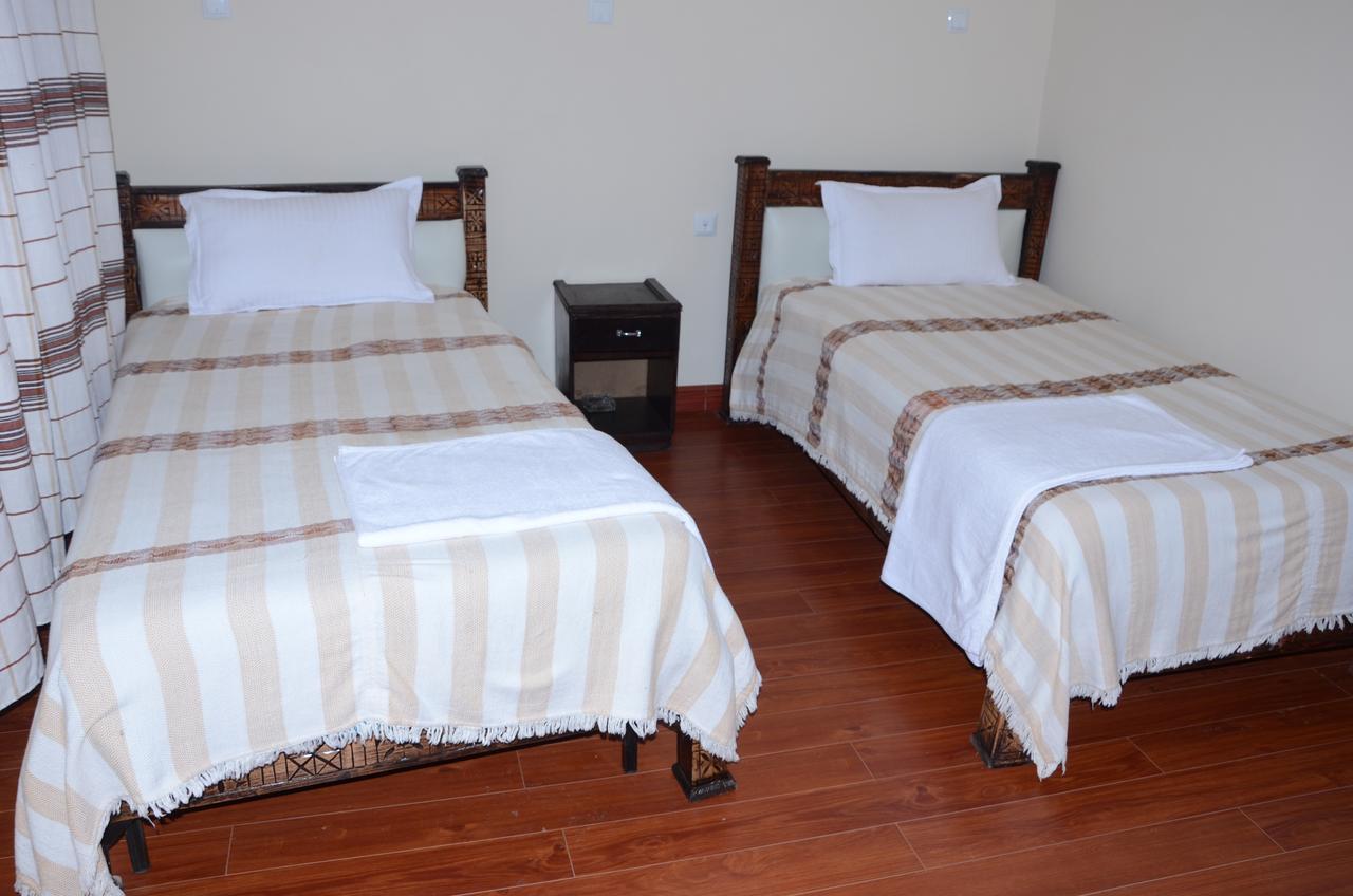 Zan-Seyoum Hotel Lalibela Bagian luar foto