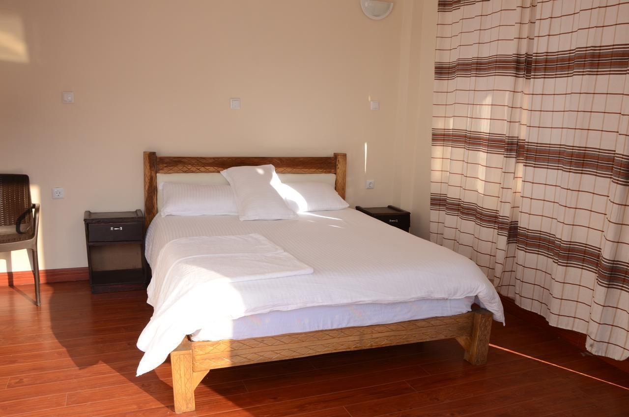 Zan-Seyoum Hotel Lalibela Bagian luar foto