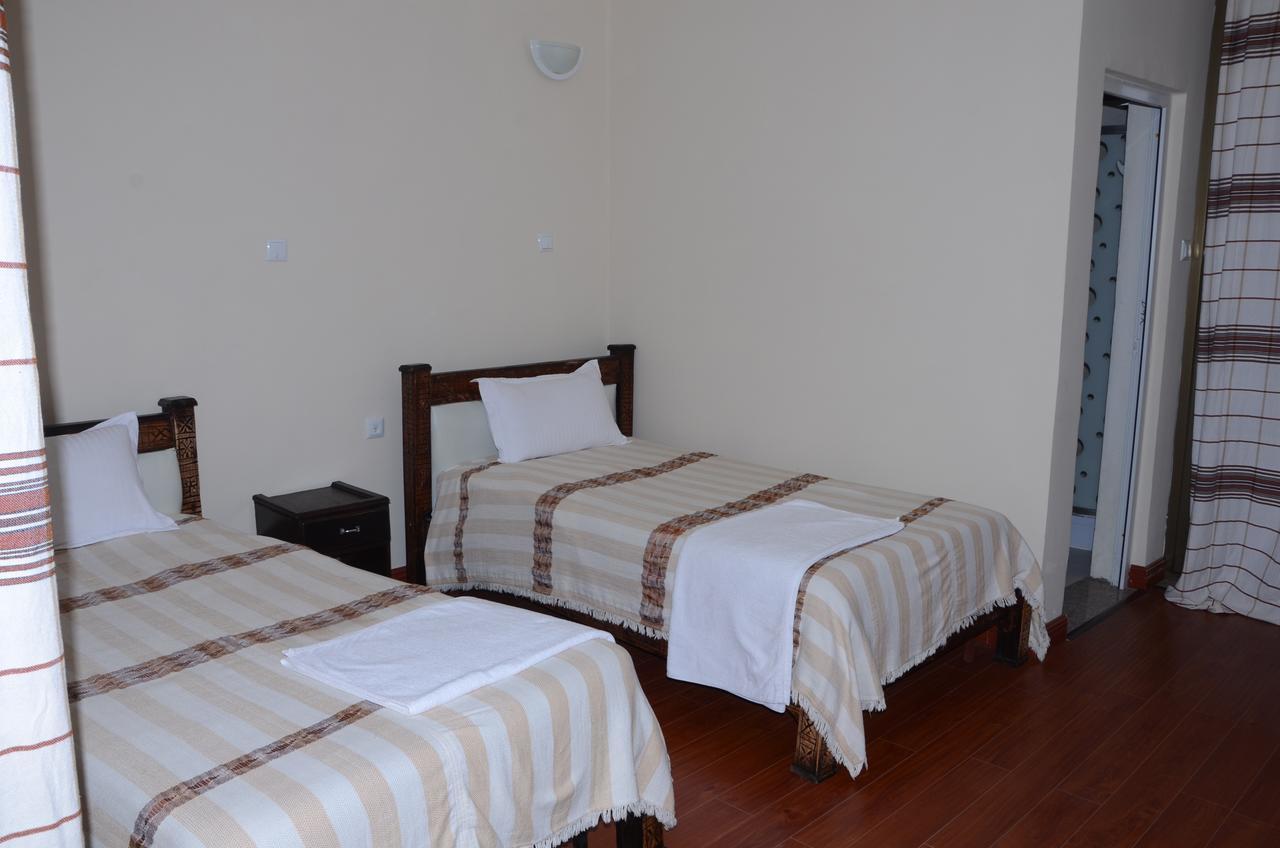 Zan-Seyoum Hotel Lalibela Bagian luar foto
