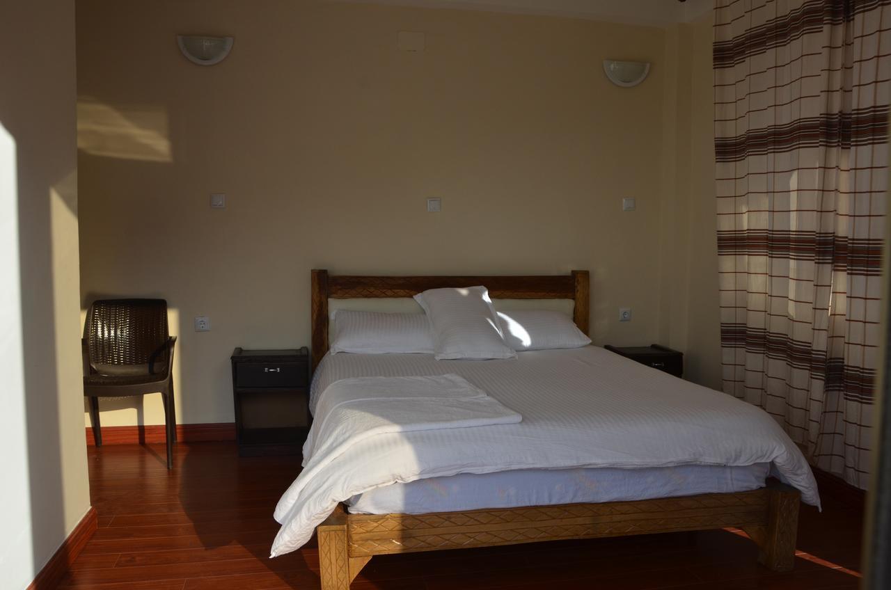 Zan-Seyoum Hotel Lalibela Bagian luar foto