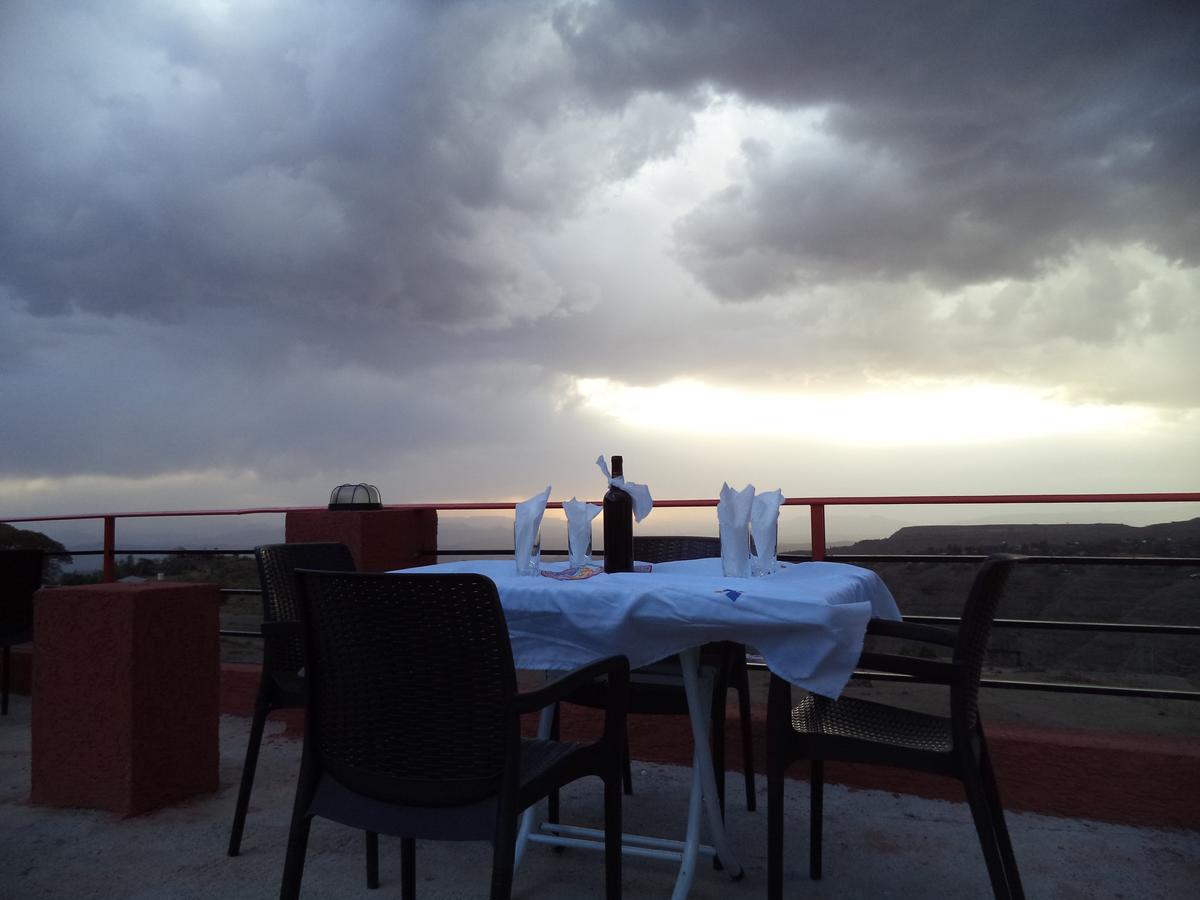 Zan-Seyoum Hotel Lalibela Bagian luar foto